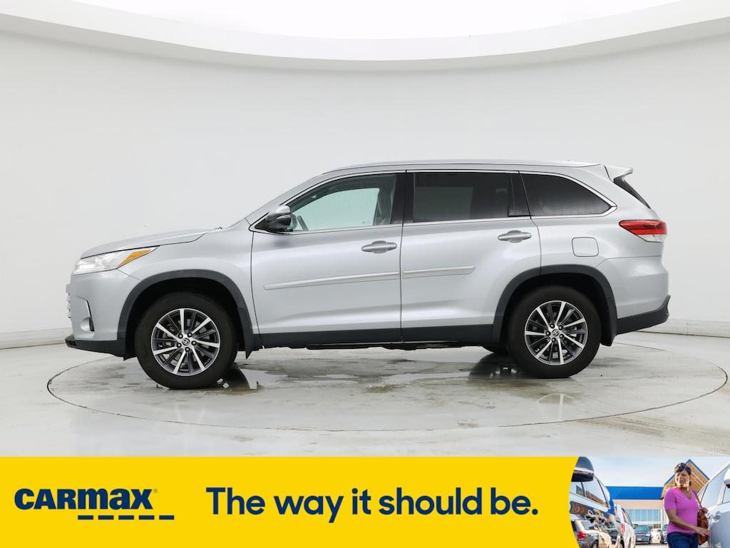 used 2019 Toyota Highlander car, priced at $32,998