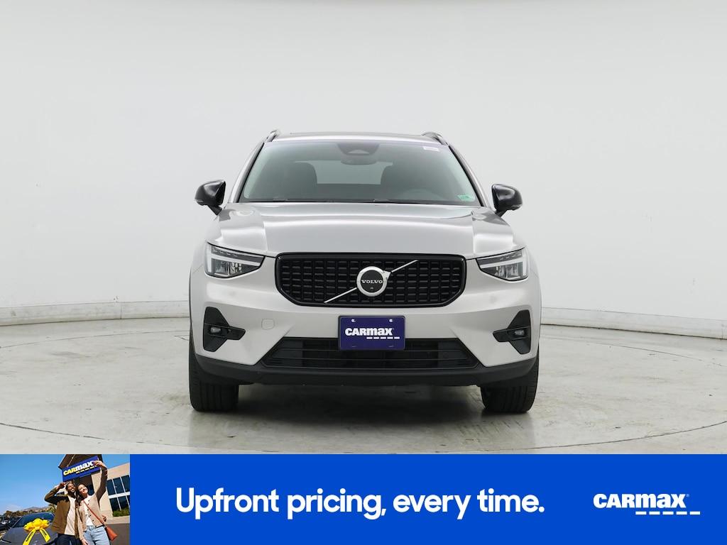 used 2023 Volvo XC40 car, priced at $32,998
