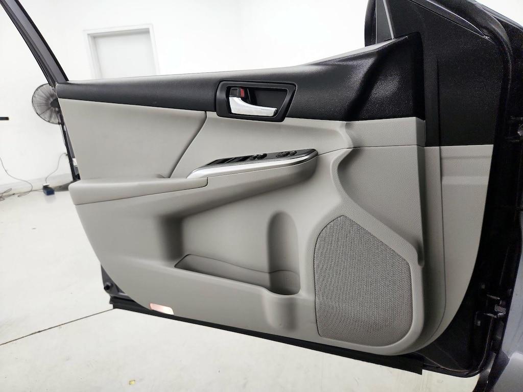 used 2014 Toyota Camry Hybrid car, priced at $18,998