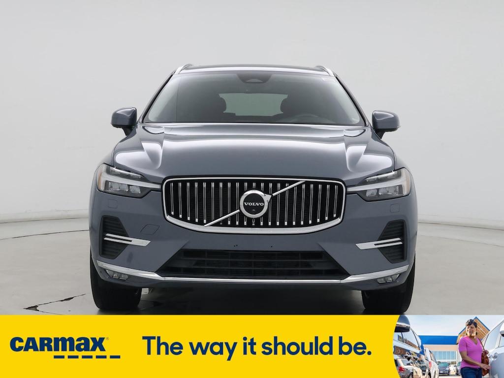 used 2022 Volvo XC60 car, priced at $36,998