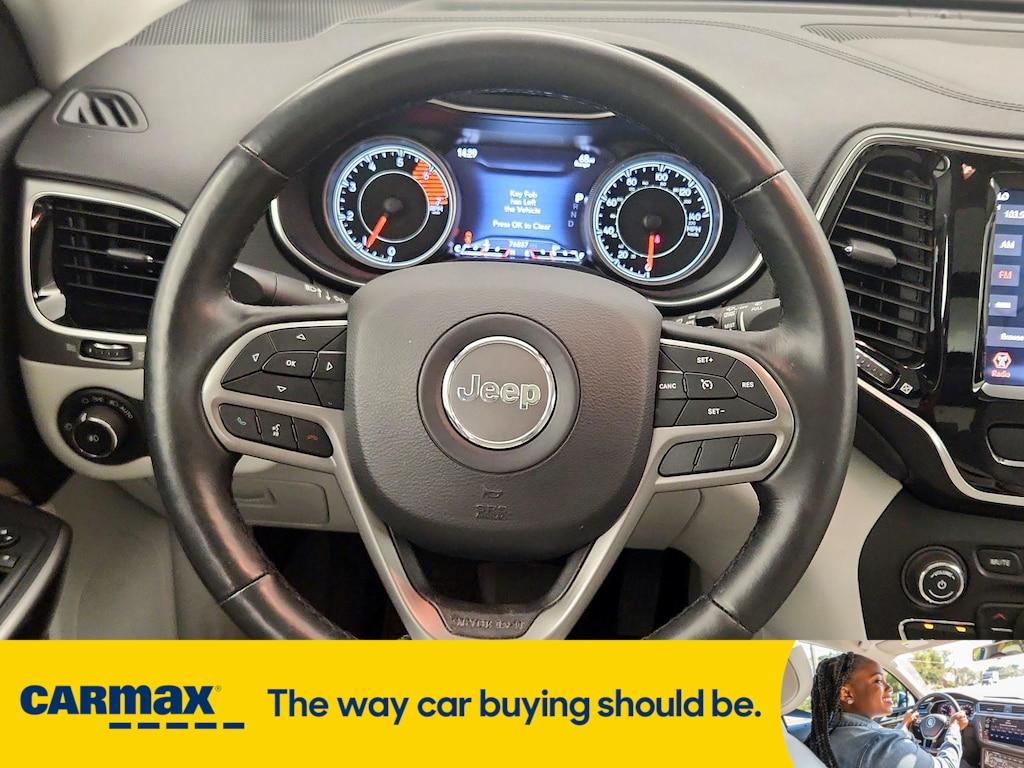 used 2019 Jeep Cherokee car, priced at $19,998