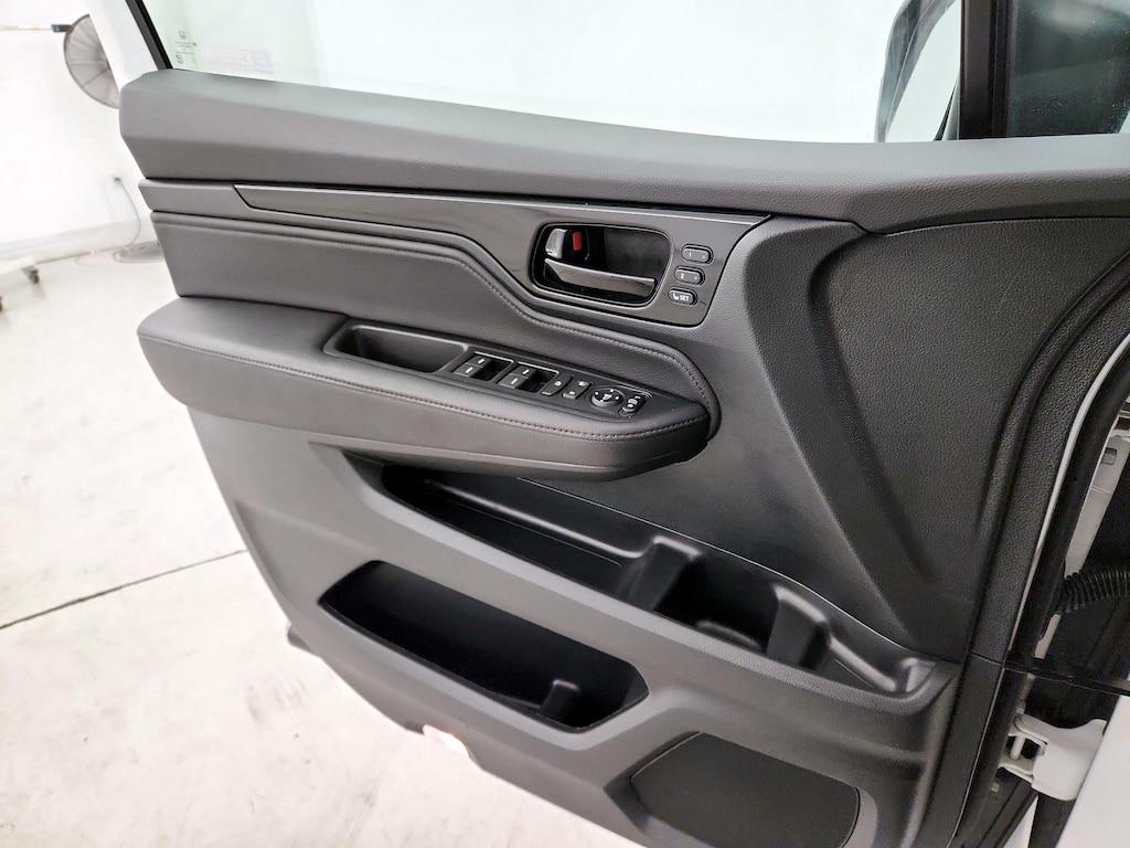 used 2023 Honda Odyssey car, priced at $34,998