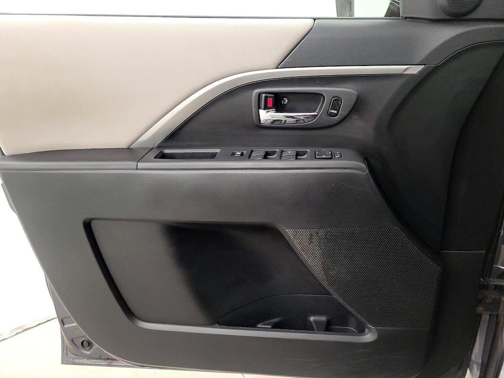 used 2014 Mazda Mazda5 car, priced at $11,599