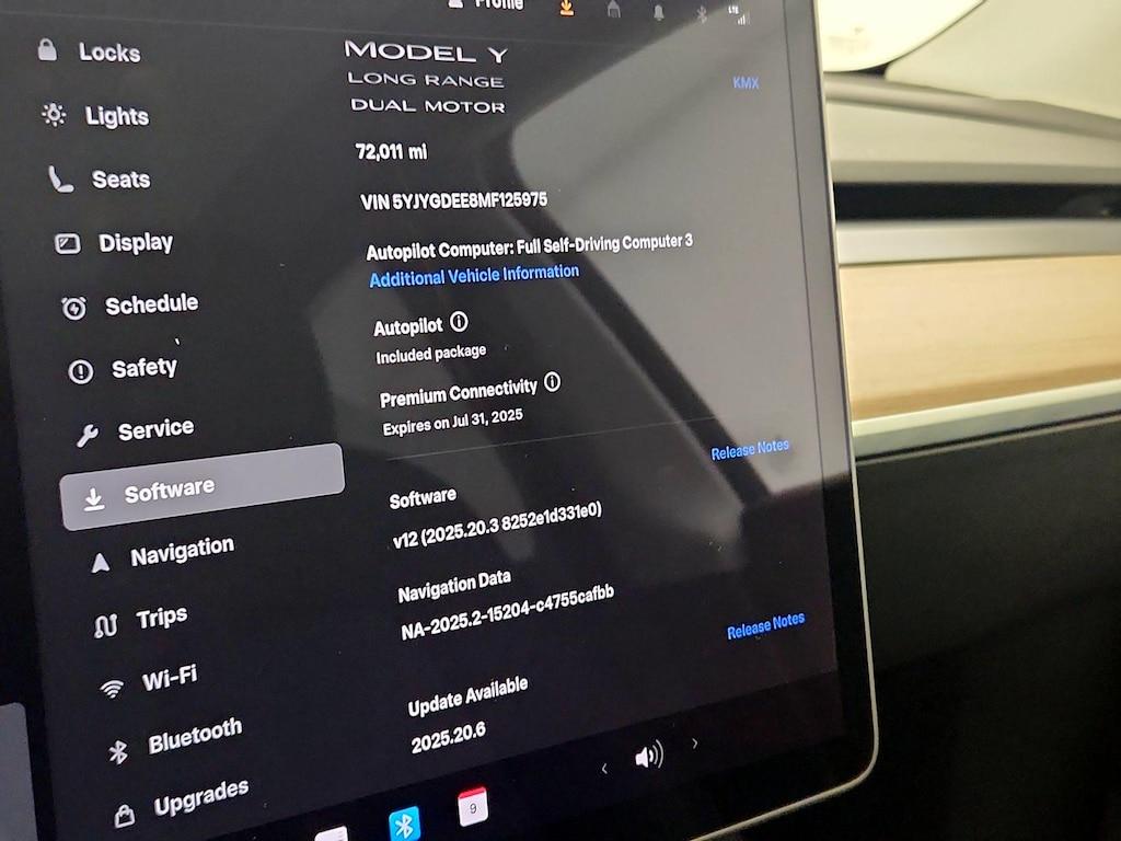 used 2021 Tesla Model Y car, priced at $27,998