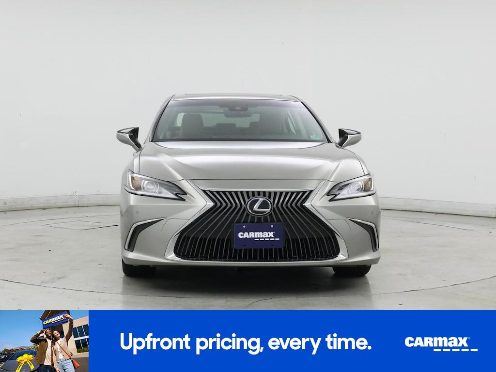 used 2019 Lexus ES 300h car, priced at $29,998