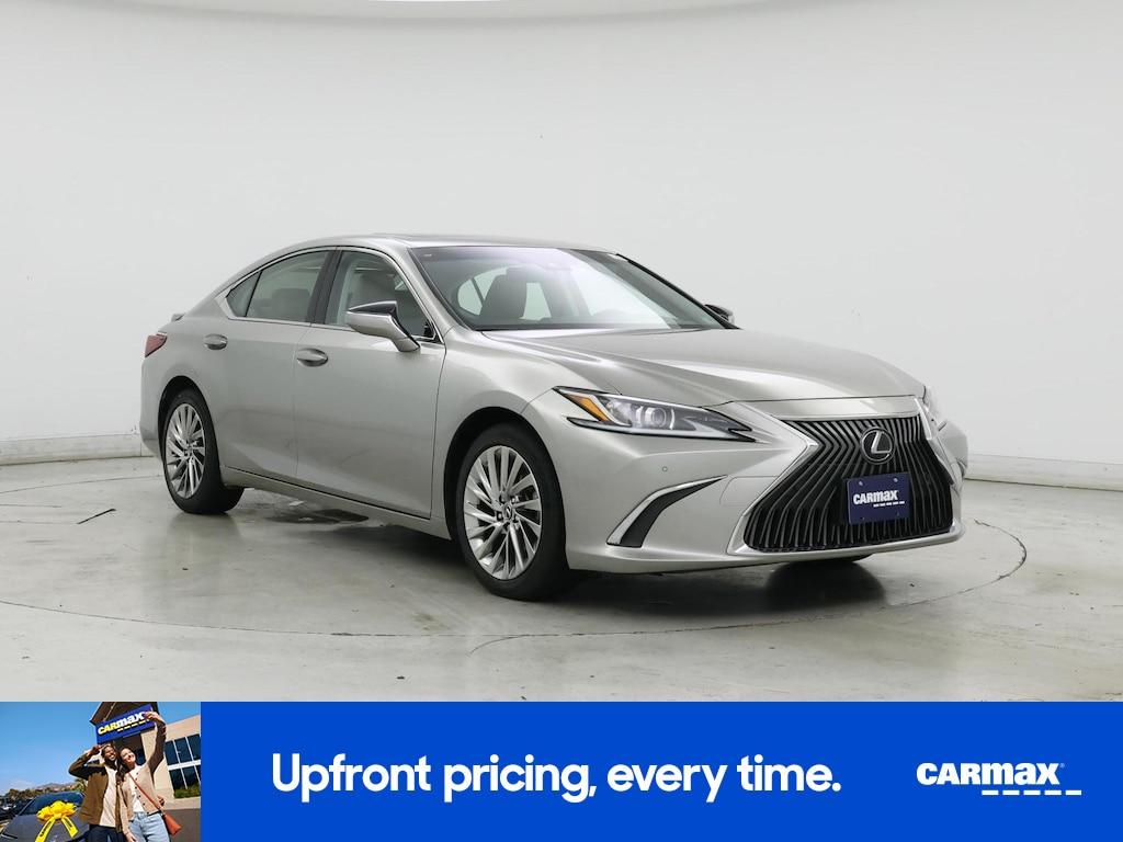 used 2019 Lexus ES 300h car, priced at $29,998