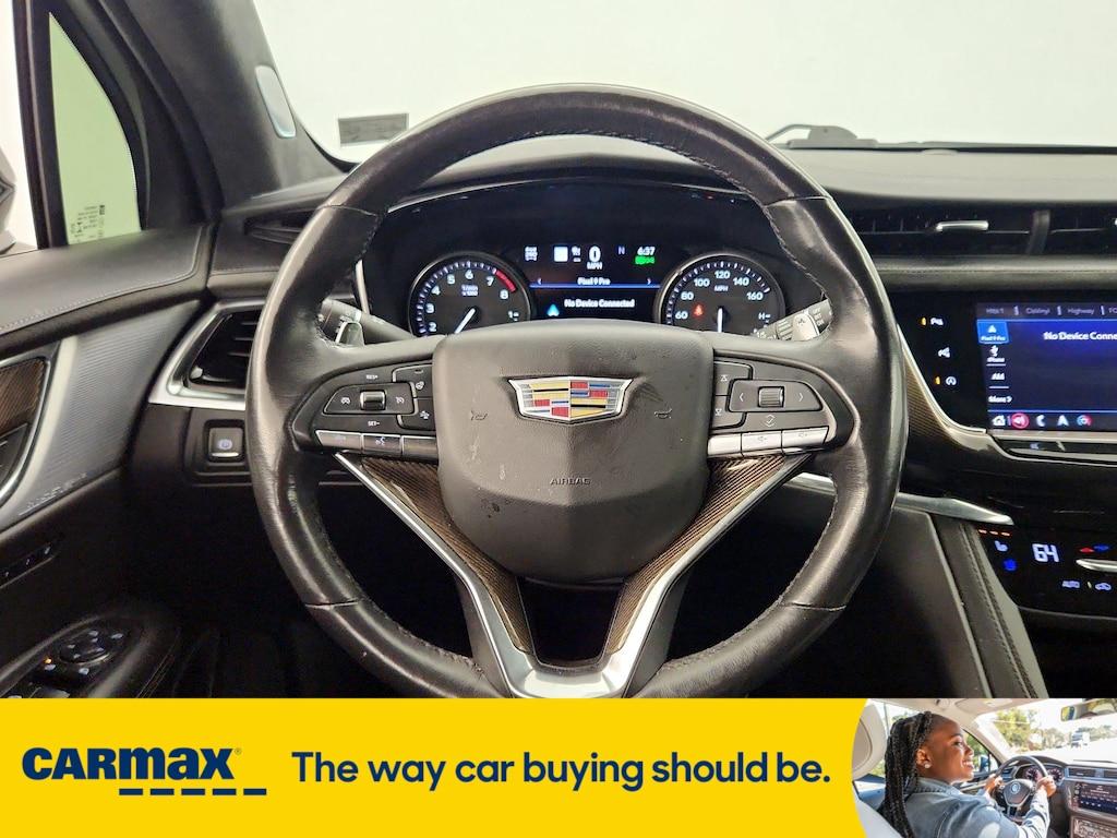 used 2020 Cadillac XT6 car, priced at $29,998