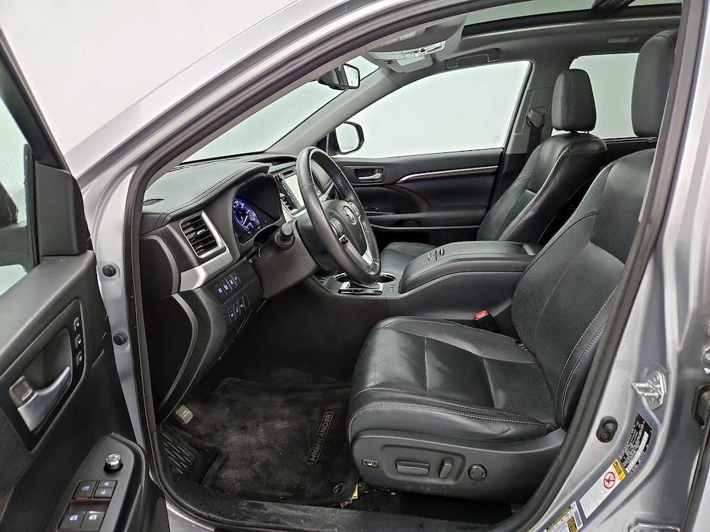 used 2015 Toyota Highlander car, priced at $24,998