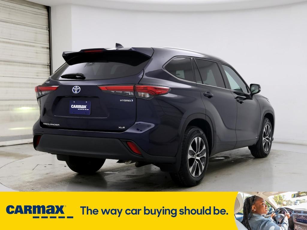 used 2022 Toyota Highlander Hybrid car, priced at $41,998
