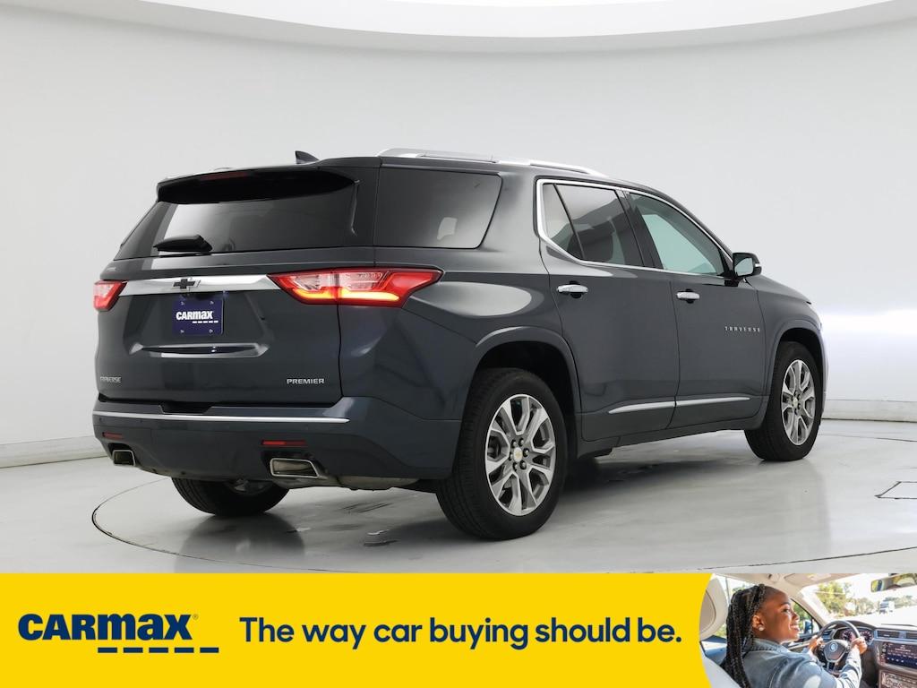 used 2019 Chevrolet Traverse car, priced at $27,998