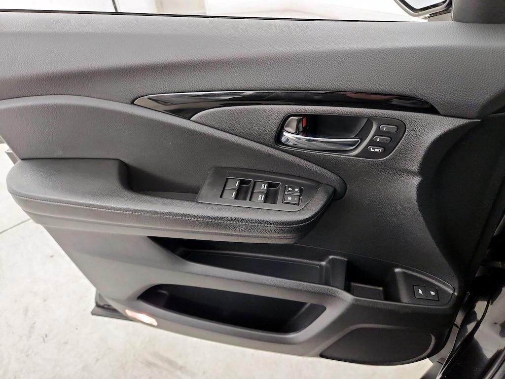 used 2016 Honda Pilot car, priced at $24,998