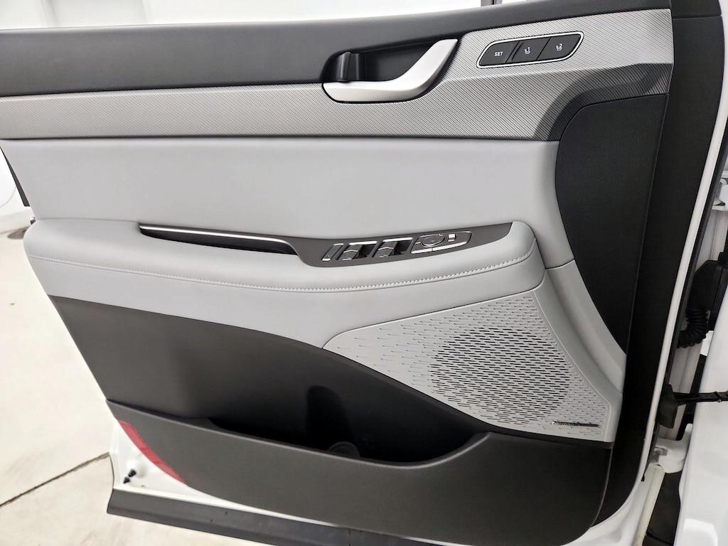 used 2024 Hyundai Palisade car, priced at $40,998