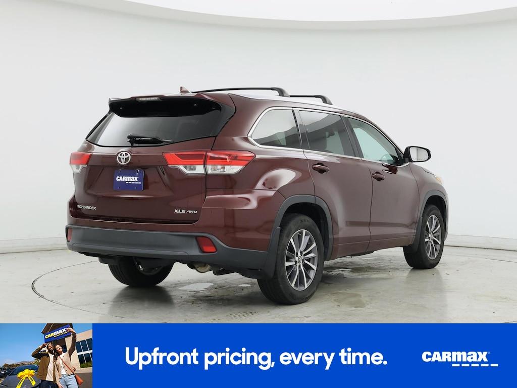 used 2018 Toyota Highlander car, priced at $28,998
