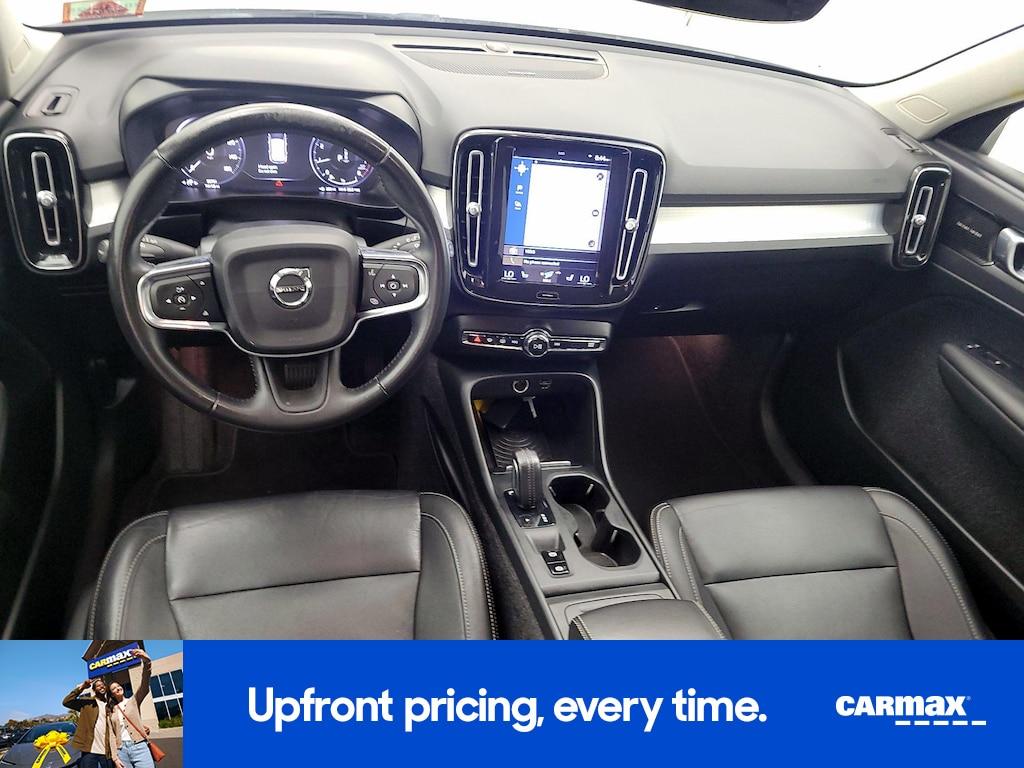used 2019 Volvo XC40 car, priced at $22,998