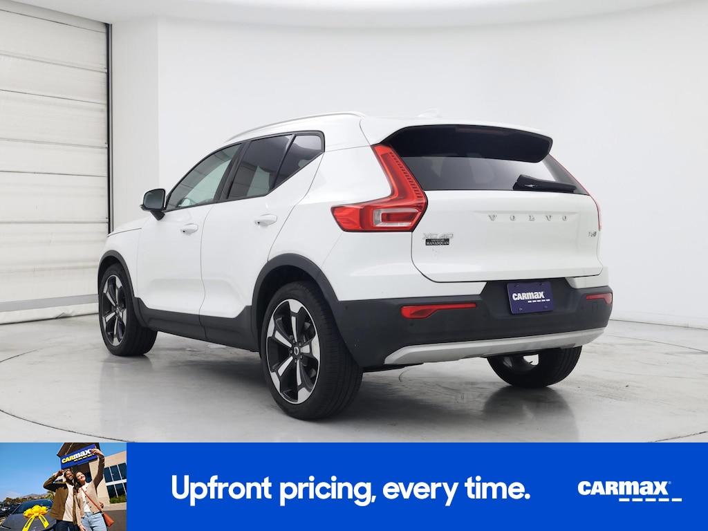 used 2019 Volvo XC40 car, priced at $22,998