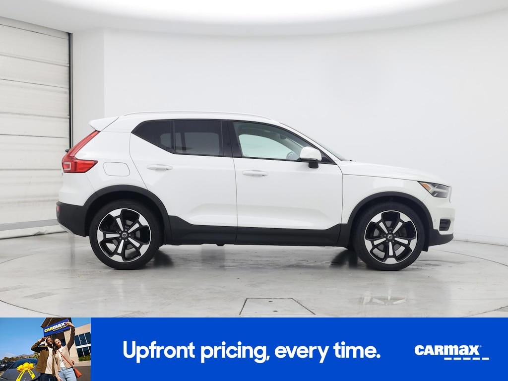 used 2019 Volvo XC40 car, priced at $22,998