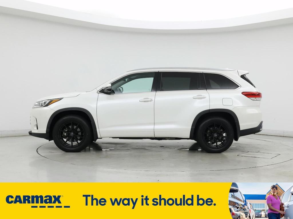 used 2018 Toyota Highlander car, priced at $24,998