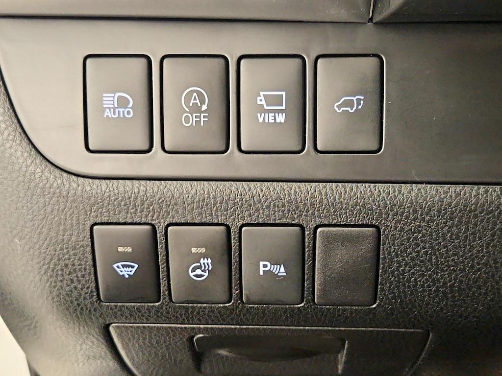used 2018 Toyota Highlander car, priced at $24,998