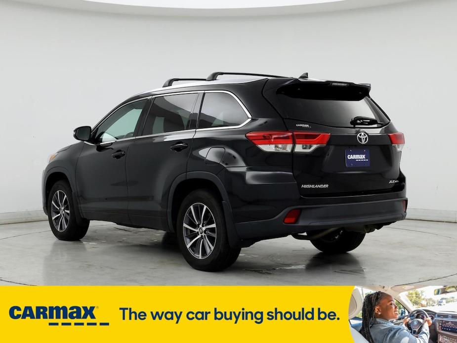 used 2018 Toyota Highlander car, priced at $27,998