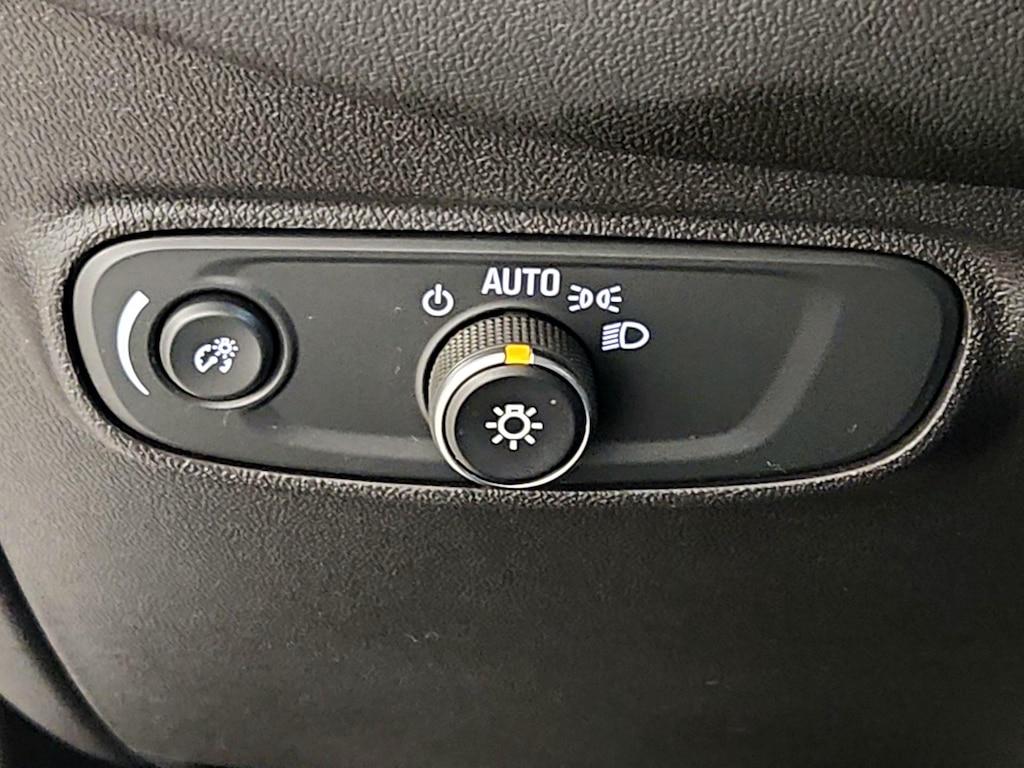 used 2024 Chevrolet Equinox car, priced at $23,998