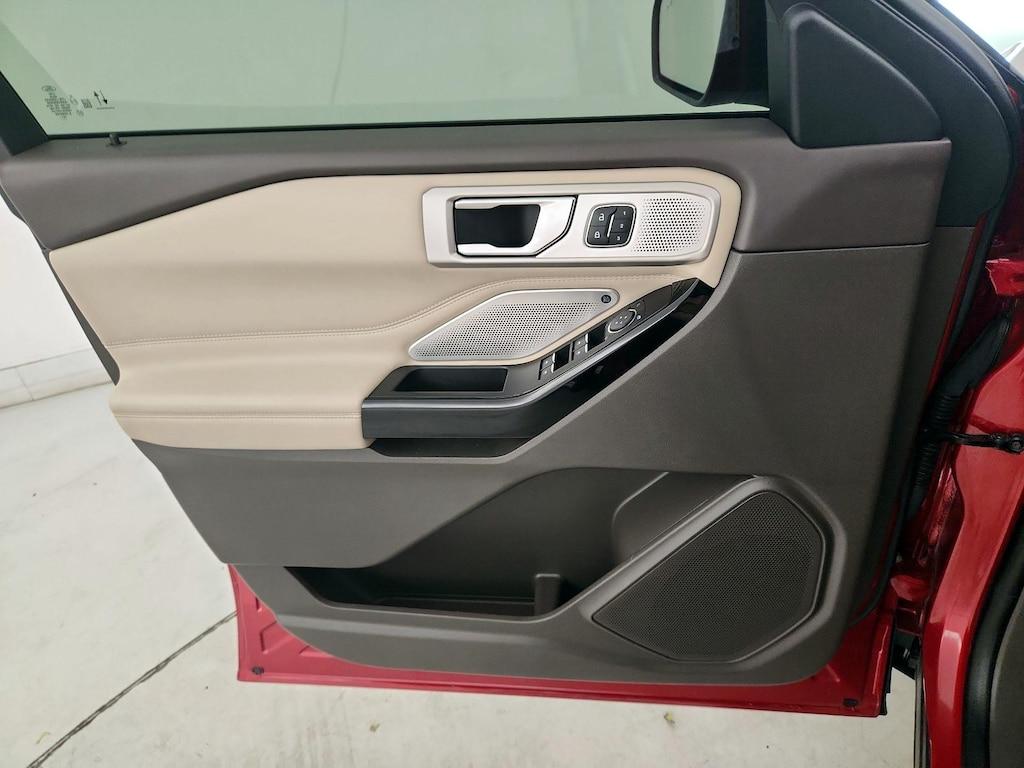 used 2021 Ford Explorer car, priced at $35,998