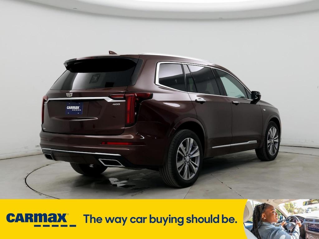 used 2022 Cadillac XT6 car, priced at $42,998