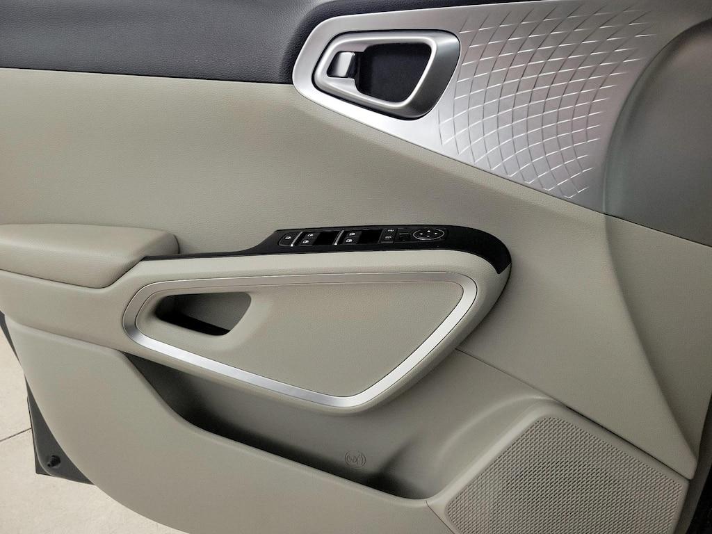 used 2023 Kia Soul car, priced at $17,998