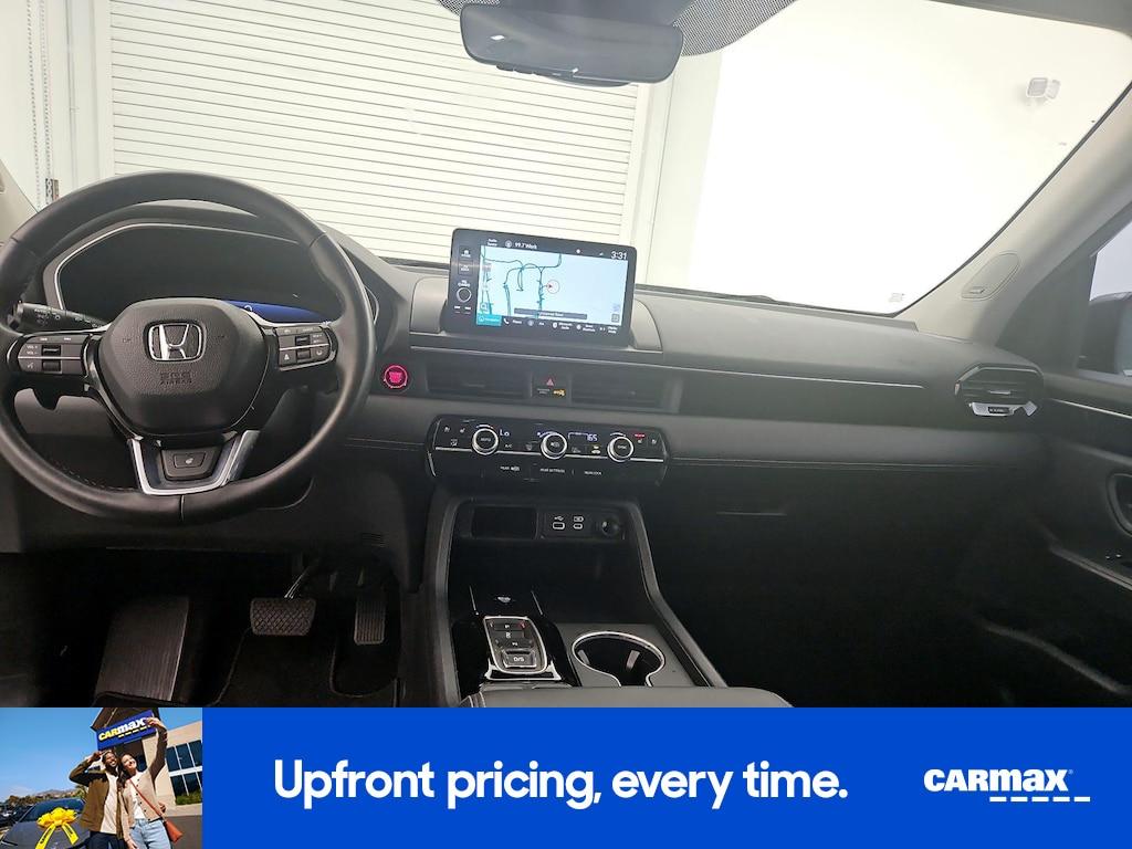 used 2023 Honda Pilot car, priced at $45,998