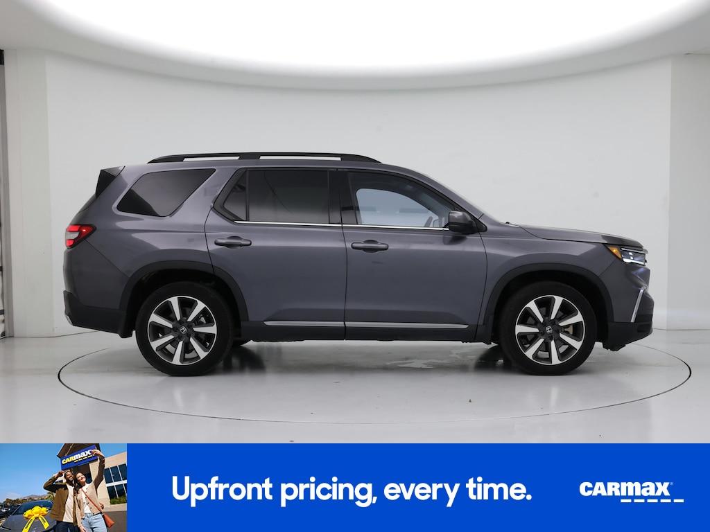 used 2023 Honda Pilot car, priced at $45,998