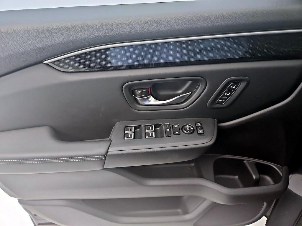 used 2023 Honda Pilot car, priced at $45,998