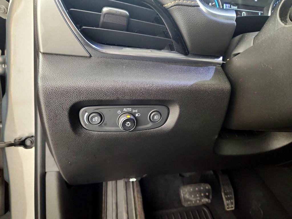 used 2018 Chevrolet Traverse car, priced at $22,998