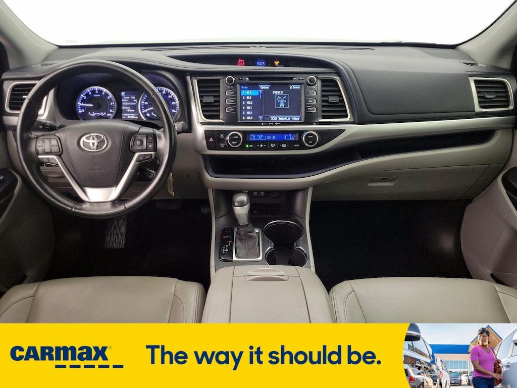 used 2017 Toyota Highlander car, priced at $20,998