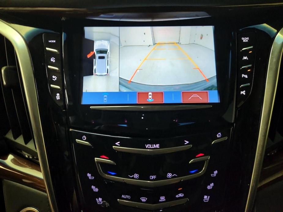 used 2019 Cadillac Escalade car, priced at $44,998