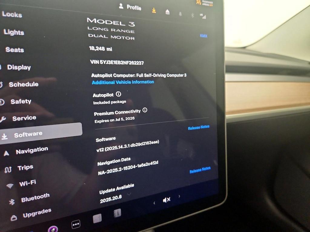 used 2022 Tesla Model 3 car, priced at $30,998