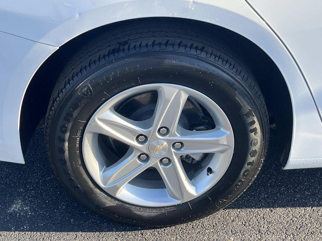 used 2024 Chevrolet Malibu car, priced at $20,502
