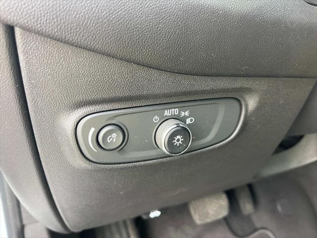 used 2022 Chevrolet Equinox car, priced at $21,453