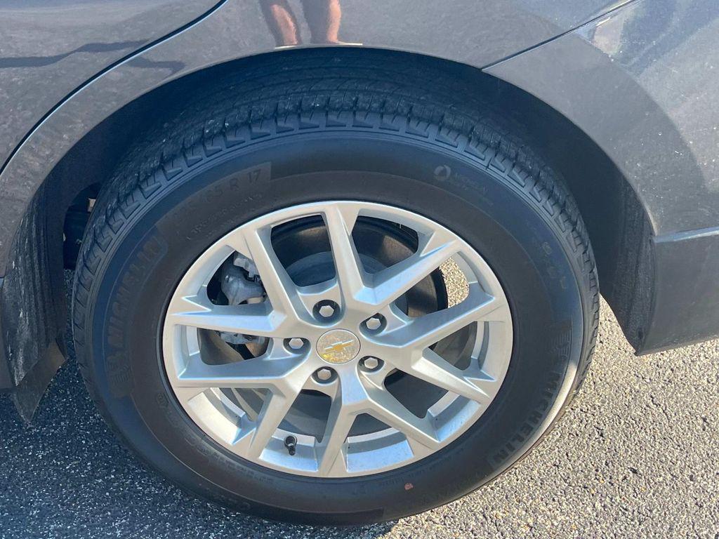 used 2022 Chevrolet Equinox car, priced at $21,899