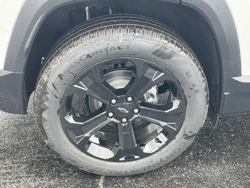 new 2026 Chevrolet Equinox car, priced at $35,580