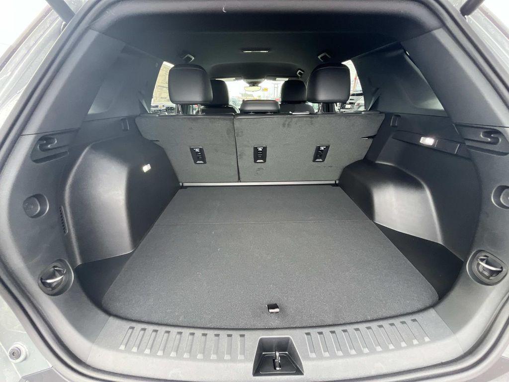 new 2026 Chevrolet Equinox car, priced at $35,290
