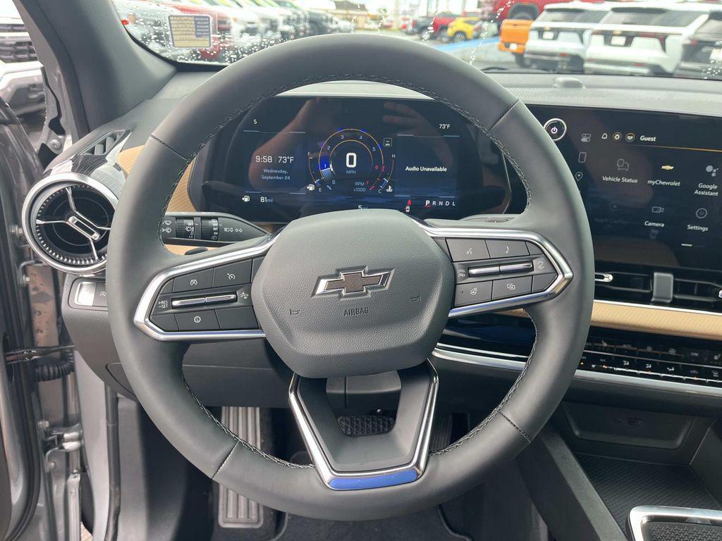 new 2026 Chevrolet Equinox car, priced at $35,290