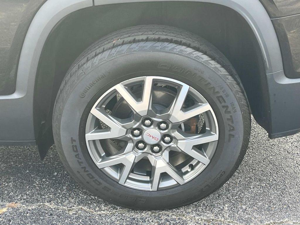 used 2023 GMC Acadia car, priced at $28,787