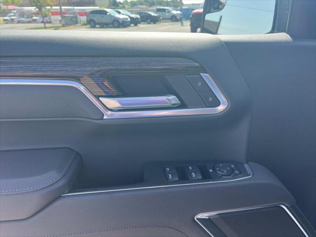 new 2025 GMC Sierra 1500 car, priced at $51,945