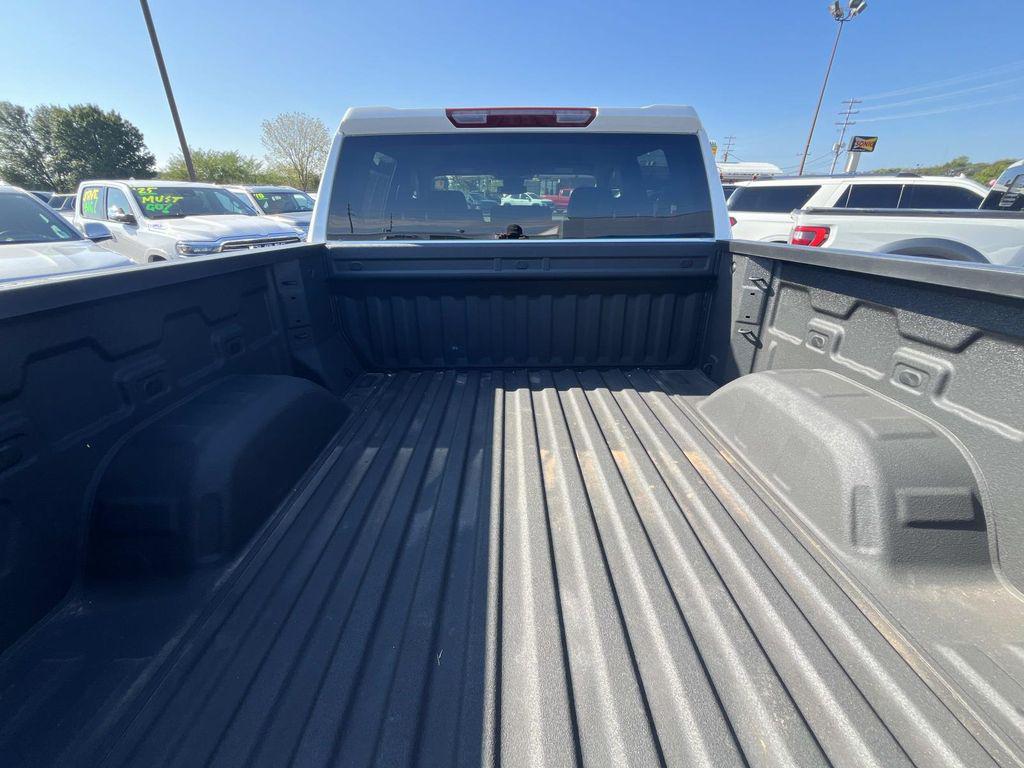 used 2025 Chevrolet Silverado 1500 car, priced at $39,689