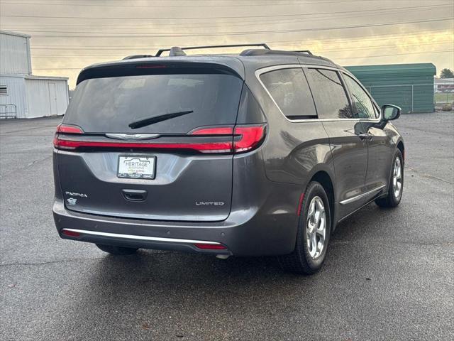 used 2022 Chrysler Pacifica car, priced at $27,812