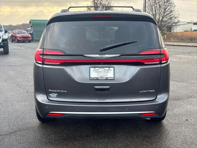 used 2022 Chrysler Pacifica car, priced at $27,812