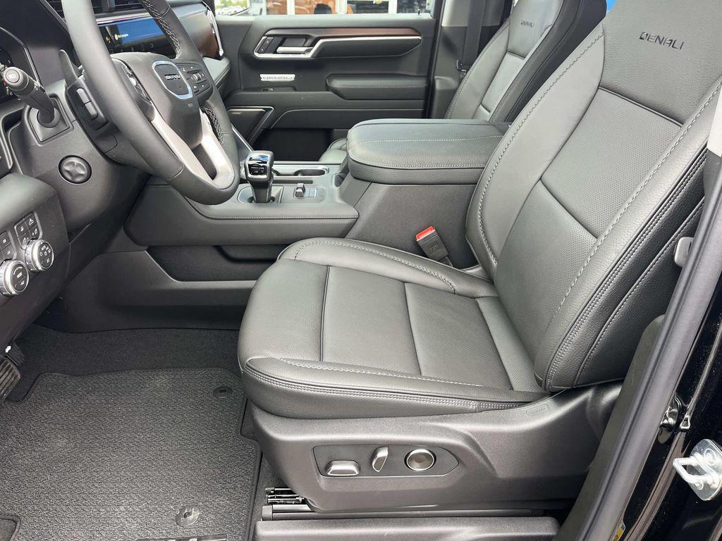 new 2026 GMC Sierra 1500 car, priced at $70,400