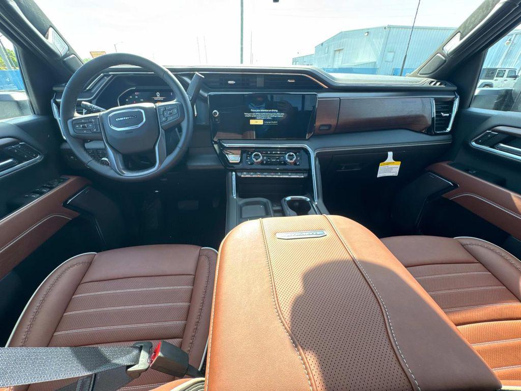 new 2025 GMC Sierra 2500 car, priced at $90,811