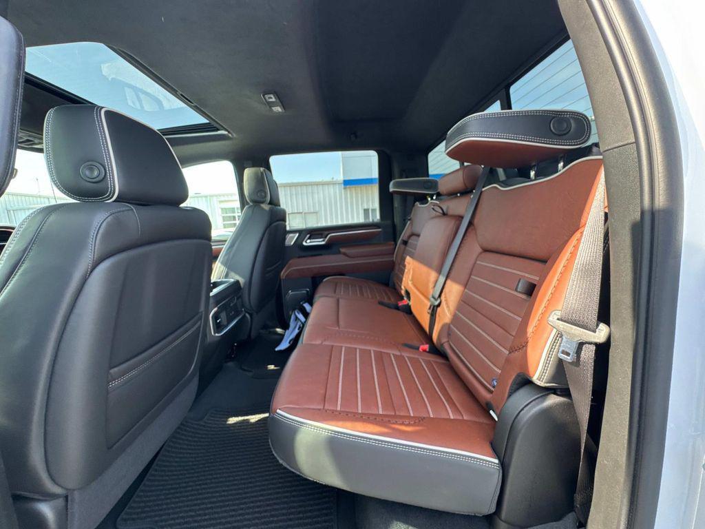 new 2025 GMC Sierra 2500 car, priced at $90,811