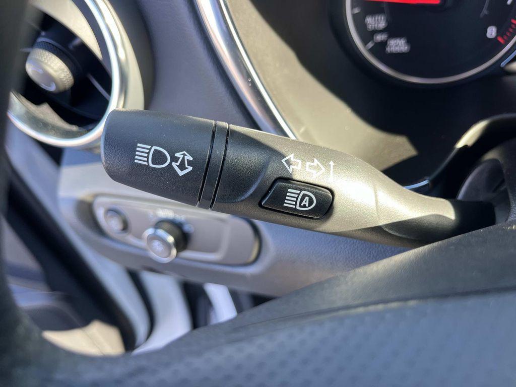 new 2025 Chevrolet Blazer car, priced at $33,965