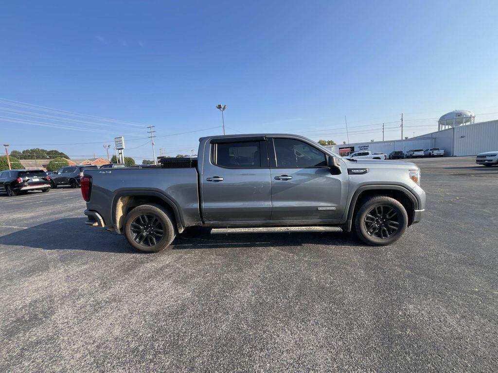 used 2022 GMC Sierra 1500 car, priced at $37,950